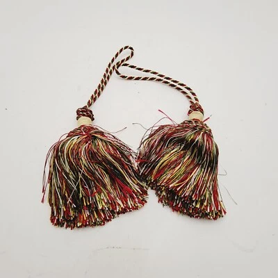 Borla de hilo de lujo Foto 1 de 4