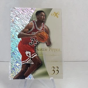 Scottie Pippen Chicago Bulls 1998 Skybox EX2001 Rare Refracting Acetate Holofoil - Bild 1 von 2