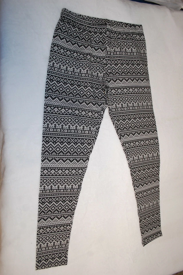 Jr Womens BLACK WHITE LEGGINGS Fair Isle S 3-5 M 7-9 L 11-13 XL 15-17 XXL 19 - Image 1 of 1