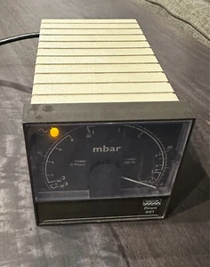 Edwards, Pirani 501, Vacuum Gauge Readout (D395 01 000) - Picture 1 of 3