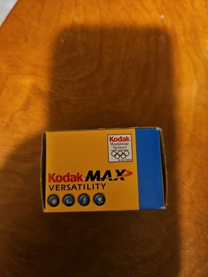 Kodak Max Versatility 400 24x36mm Exp Nuevo Precintado. Foto 1 de 2