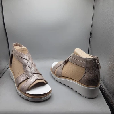 Sandalias Clarks Jillian Bright para mujer 7,5 M cuero metálico topo A157 Foto 1 de 4