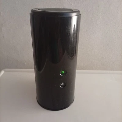 D-Link Optimum Dual-Band Gigabit Smart Wireless Router DIR-868L AC1750 - Image 1 of 4