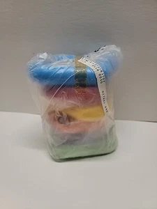 Vintage Tupperware Tuppertoys Link-A-Lot Multicolored Chain Toy Links NEW - Picture 1 of 4