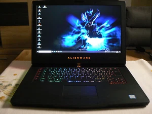 Notebook Gamer Alienware 15-R3, 15,6 Zoll, i7, Win10 - Bild 1 von 19