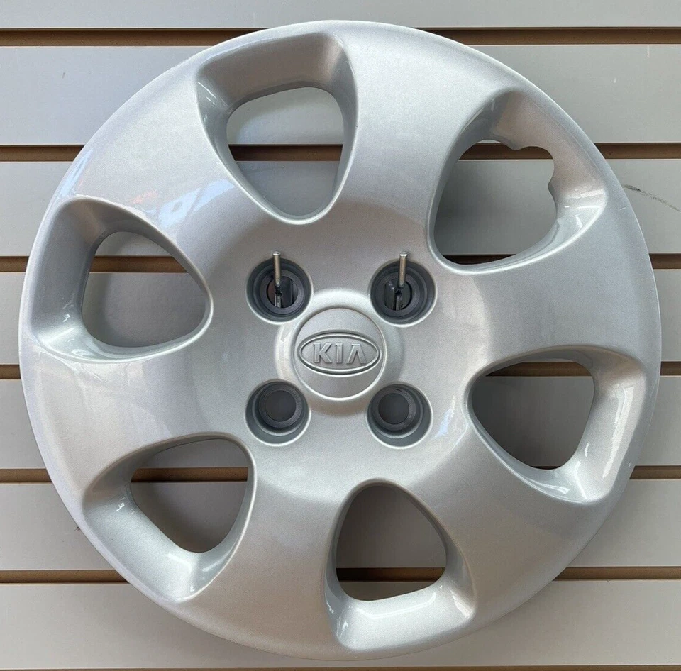 Tapacubos Kia Spectra 2004-2007 15" plateado tapacubos original de fábrica atornillable Foto 1 de 1