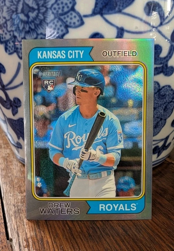 Drew Waters 2023 Topps Heritage Silver Refractor Rookie Card /374 -NM/MT - Image 1 of 4