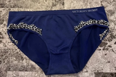 NWT VICTORIA'S SECRET XL BLUE LEOPARD LACE LOGO SEAMLESS RARE HIPHUGGER PANTIES - Image 1 of 3
