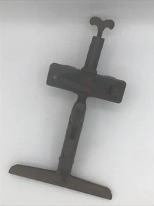 Henry Disston & Sons Adjustable Saw Vise 9" Wide Jaws Vintage USA Antique Tool - Picture 1 of 11