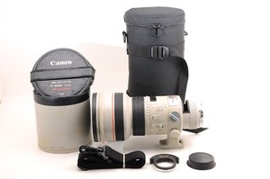 Canon EF 300mm F/2.8 L USM Telephoto Lens [Excellent w/hood &case  ] From Japan