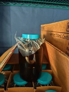GLC-05372 Ámbar Ultra Limpio Botella Vidrio Estuche Abierto de 10 17oz 500ml - Imagen 1 de 4