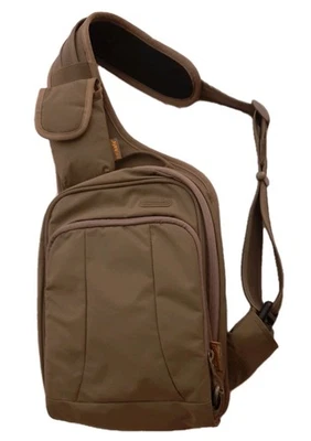 Bolsa tiracolo Pacsafe METROSAFE 150 GII TABLET tamanho antirroubo corpo cáqui - Imagem 1 de 4