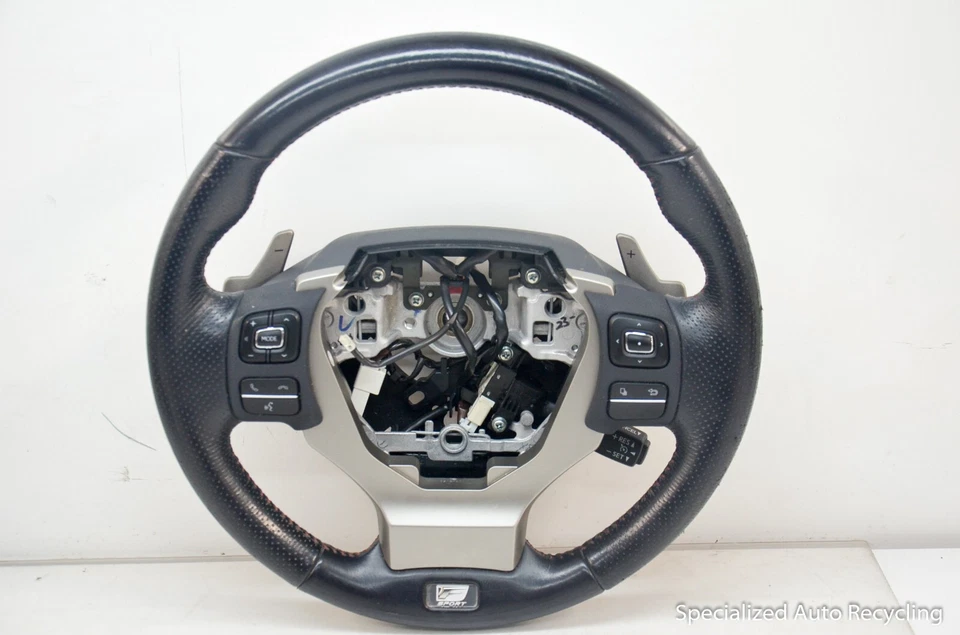 Volante Lexus RC200T 2016 F-Sport cuero negro OEM Foto 1 de 4