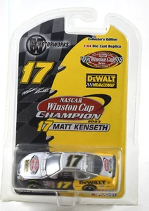 Matt Kenseth #17 2003 Winston Champion 1/64 Team Caliber/ Motorworks - Picture 1 of 3