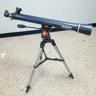 Telescopio Celestron AstroMaster 70AZ 70mm con trípode SIN PROBAR Foto 1 de 4