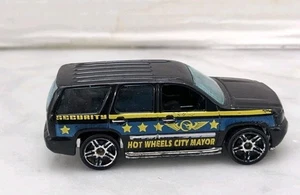 2007 Hot Wheels 07 Chevy Tahoe Hot Wheels City Mayor Toy Car - Picture 1 of 4