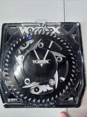 PIÑÓN TRASERO YAMAHA 1998-2014 YZF-R1 VORTEX CAT5 ALUMINIO 530 49 DIENTES NEGRO Foto 1 de 3