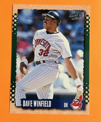 1995 Score #80 Dave Winfield Cleveland Indians Baseball Card - Image 1 of 2