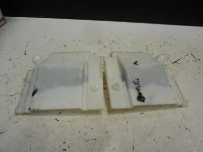 87895 Sunroof Bracket Trim Frame End Caps Drains 87894 00–05 Audi A4 A6 Quattro - Изображение 1 из 4