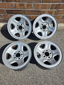 Jeep XJ TJ OEM Silver Styled Steel 5 Spoke Wheels Painted 15x7 5x4.5 ( Set of 4) - Picture 1 of 7