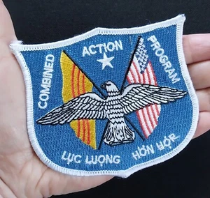 Combined Action Program ~ LUC LUONG HON HOP ~ Military Collectors USMC Patch - Picture 1 of 6