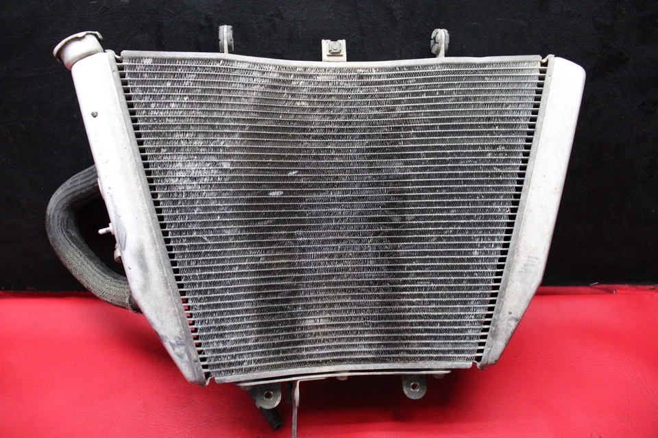 Radiador Suzuki GSXR 1000 05-2006 #8189 Foto 1 de 4