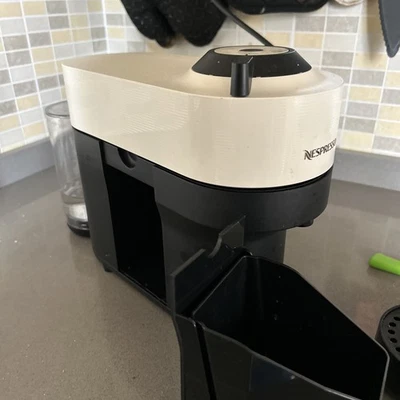 macchina del caffe a cialde Vertuo Pop Nespresso - Immagine 1 di 4