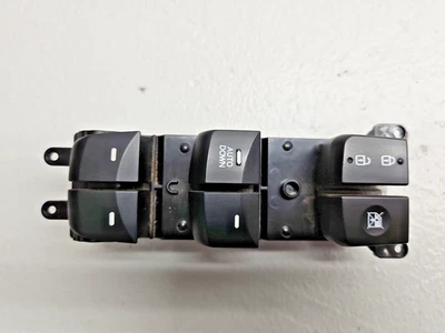 2013-17 Hyundai Elantra GT Hatchback Front Left Driver Master Window Switch OEM - Image 1 of 4