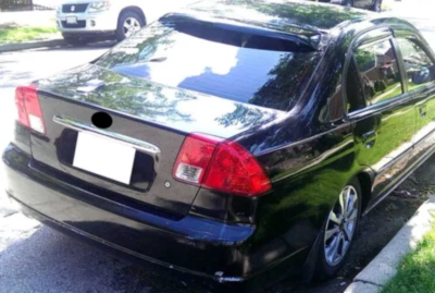 Alerón de vidrio de techo negro para Honda Civic 2001-2005 sedán de 4 puertas Foto 1 de 3