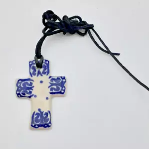 Kruzifix Anhänger Schmuck 2,5"" x 2"" mit Leder 28"" Halskette Politur Keramik - Bild 1 von 4