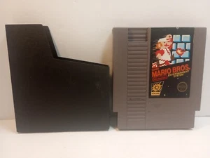 Super Mario Bros [5 Screw] NES Nintendo Game Cartridge Authentic Cleaned Tested - Picture 1 of 7