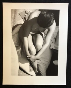 Franz Roh, Sitzender Akt mit Kamm, 1922-1928, Photographie aus dem Nachlass - Bild 1 von 1