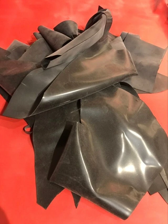 Riparazione abbigliamento lattice nero tagli foglio gomma - Immagine 1 di 1
