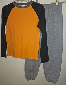 Conjunto gris y naranja de 2 piezas talla 12/14 grande para niños - Imagen 1 de 4