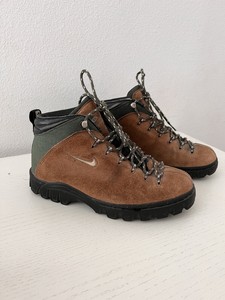 Vintage Nike Hiking Boots In Men's 