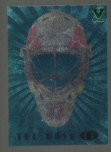 2006-07 Between The Pipes The Mask #M22 Patrick Roy Colorado Avalanche