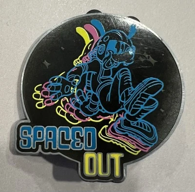 Космический костюм астронавта 2014 Disney Pin Spaced Out Goofy PP102850 DLR 2 шт. - Изображение 1 из 4