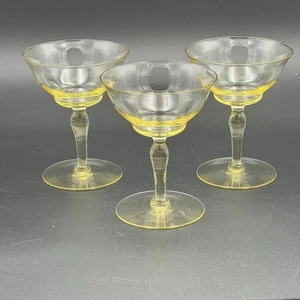 Vintage Yellow Optic Panel Champagne Stemmed Sherbet Glasses Set of 3 - Picture 1 of 10