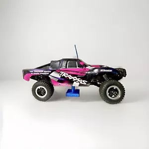 Redline RC Universal Car Stand - Picture 1 of 4