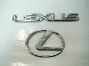 2001 LEXUS GS300 A/T EMBLEM BADGE OEM - Bild 1 von 8