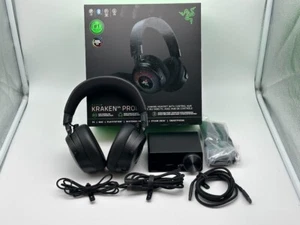 Razer Kraken V4 Pro Wireless Gaming Headset: OLED Control Hub - Picture 1 of 6