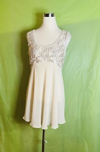Flora Nikrooz Saks Fifth Avenue Women’s Size Large Beige Vintage Nightgown - Picture 1 of 17
