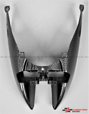 Carenados traseros con rejillas de ventilación 100 % fibra de carbono BMW K1200R (2005-08) K1300R (2009-16) Foto 1 de 3