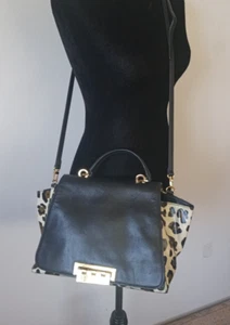 Cartera de lona recubierta y cuero negro con estampado de guepardo "Eartha" de ZAC POSEN - Imagen 1 de 17