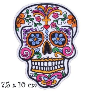 ÉCUSSON PATCH thermocollant - Tête de mort, Crane Fleur arabesque multicolore - Picture 1 of 1