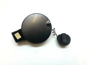 FUNDA ORIGINAL CON SOLAPA Y TAPA DE RELLENO DE COMBUSTIBLE SMART FORFOUR EN GRIS A4547500006 04-06 - Imagen 1 de 3