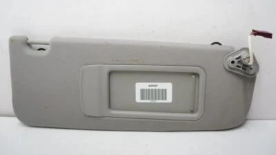 BMW 328i 2008 pasajero derecho parasol gris 51-16-6-981-698 fabricante de equipos originales Foto 1 de 4