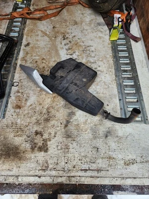 Silenciador de escape 17-2025 KAWASAKI Z125 Pro OEM #7100 Foto 1 de 4