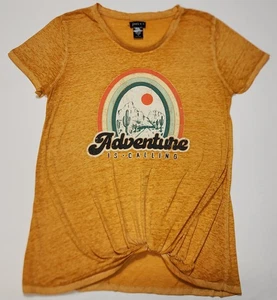 Joei & i Damen T-Shirt Senf/Orang Grafik Adventure is Calling Kurzarm Gr. M - Bild 1 von 7