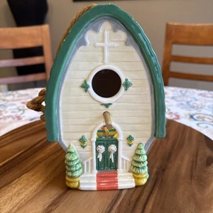 Clever Choice Noho Studio Green Birdhouse Ceramic Church 8" X 5.5" X 5" - Picture 1 of 6